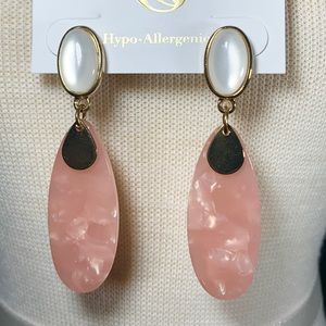 Charming Charlie Moonstone & Peach Resin Earrings